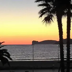 orange-sunset-seaview-beach-front.hotelsalgherosardinia.com/
